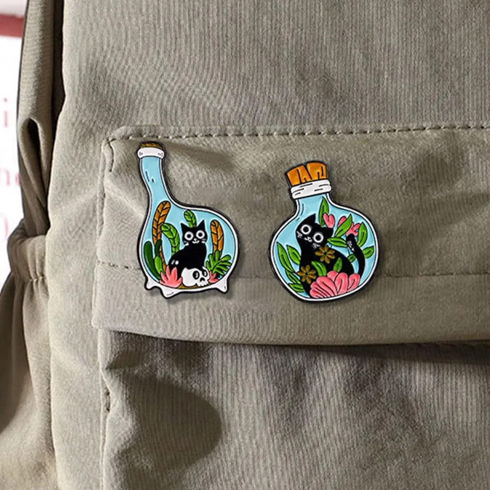 4 Pcs Cute Cat Enamel Pin Set Cute Kawaii Cat Brooches for Backpack Hat Jackets Bag Clothes Accessories Men Women Gifts