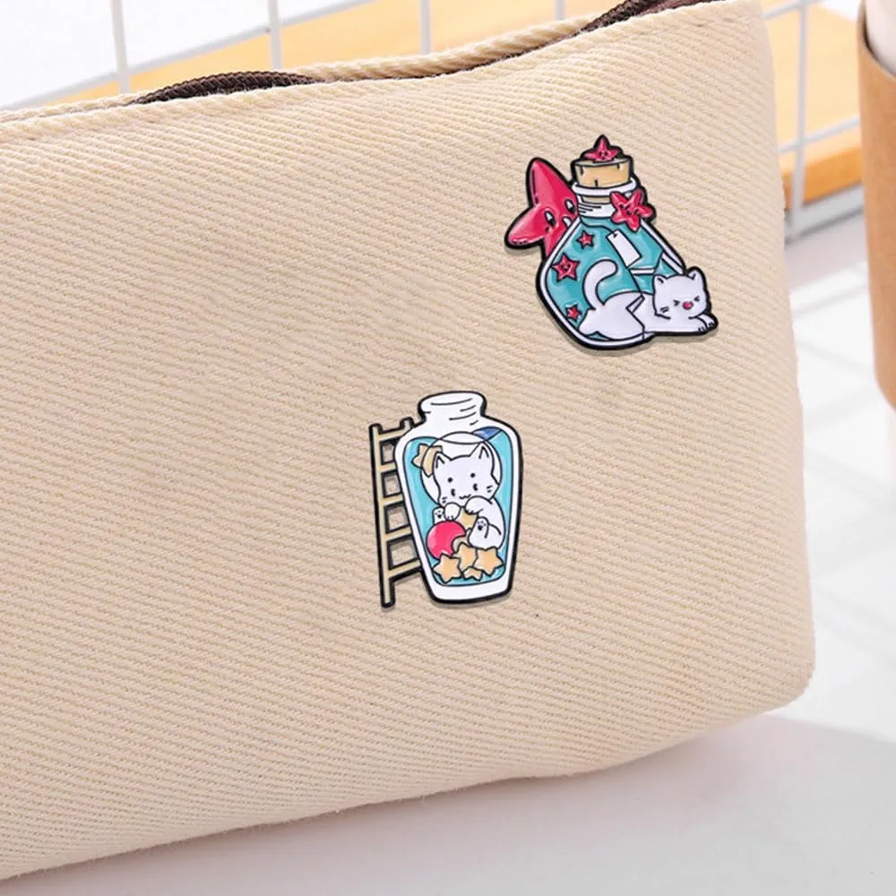 4 Pcs Cute Cat Enamel Pin Set Cute Kawaii Cat Brooches for Backpack Hat Jackets Bag Clothes Accessories Men Women Gifts