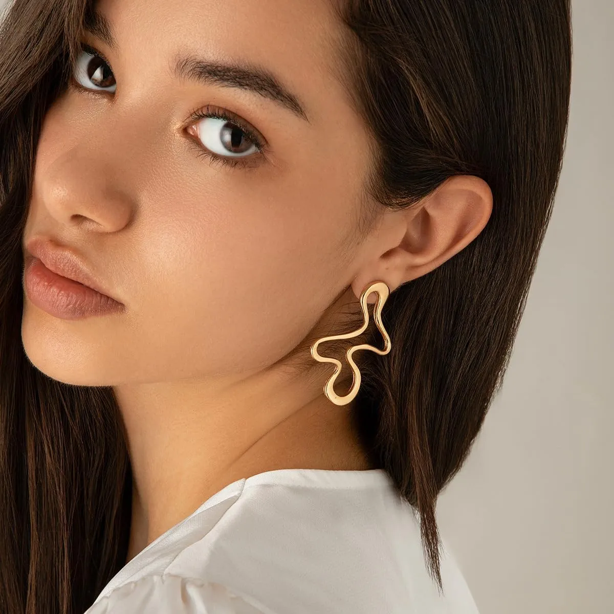 Gold Irregular Geometric Drop Dangle Earrings for Women Statement Exaggerated Geometric Stud Earrings Big Fashion Design Earrings Jewelry