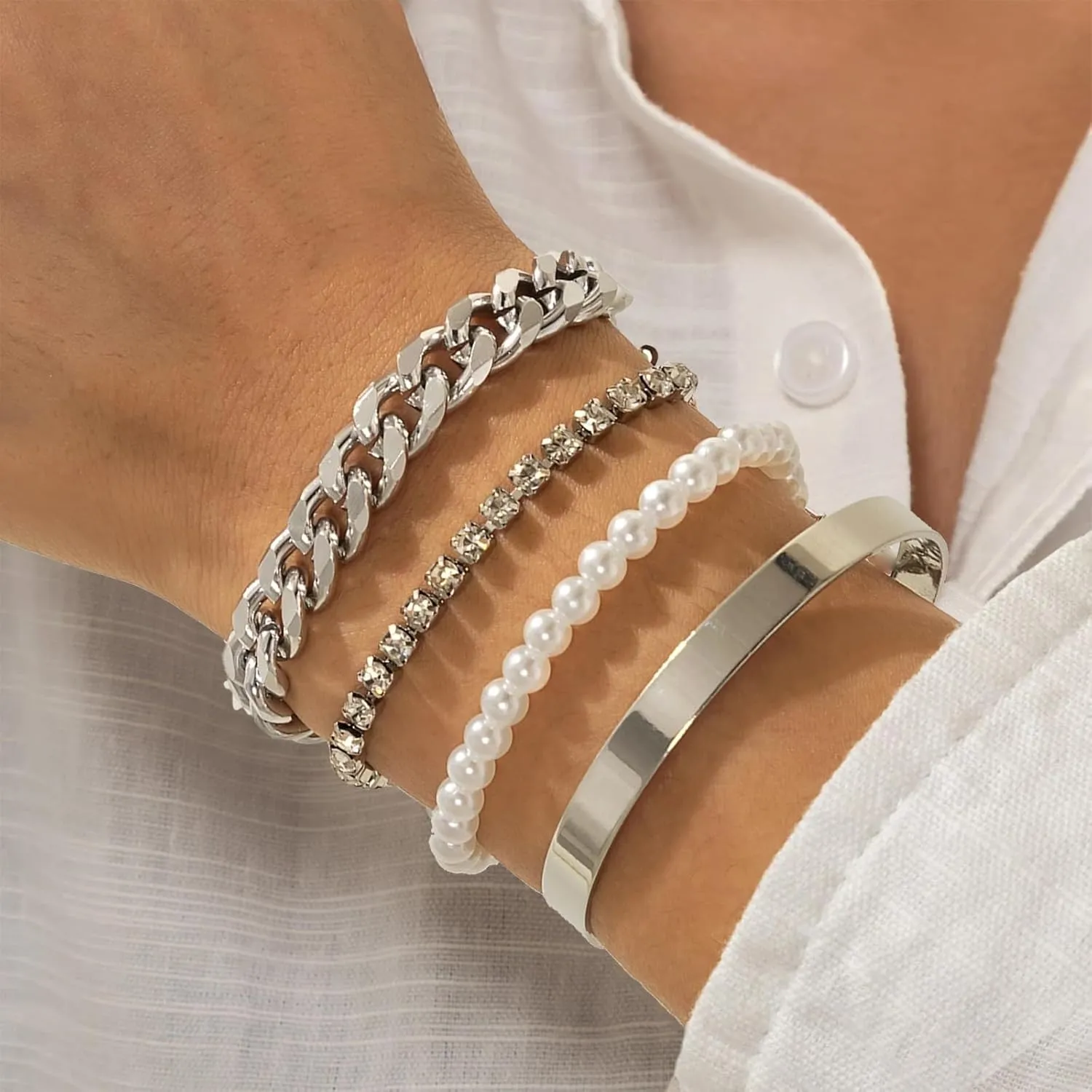 Gold Pearl Bracelets for Women Dainty 14K Gold Plated Stack Set Trendy Stackable Non Tarnish Cuban Link Chain Bracelets Jewelry Sets Gifts for Womem