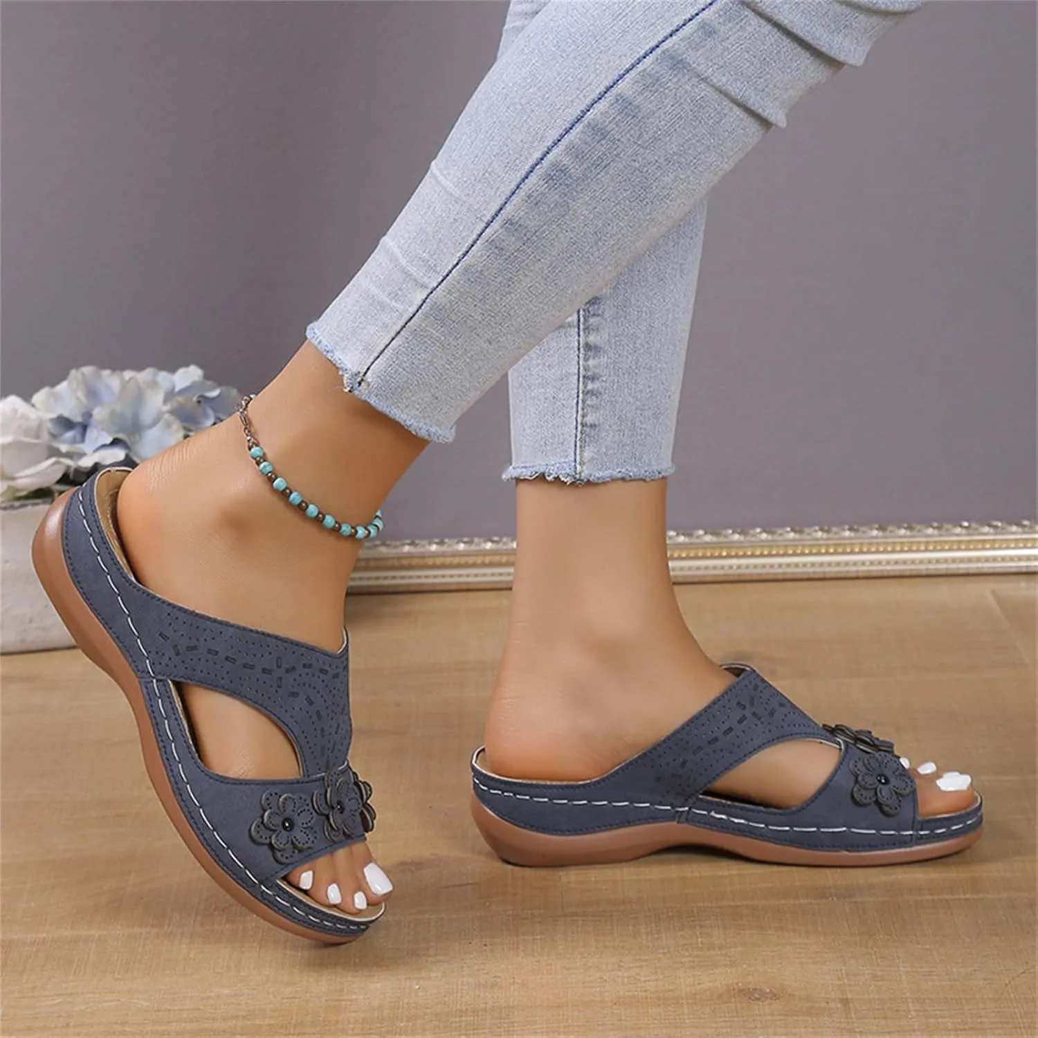 Ladmiple Womens Sandals Comfortable Walking Dressy Orthopedic Slippers Arch Support Orthotic Flip Flops Beach Summer Slides