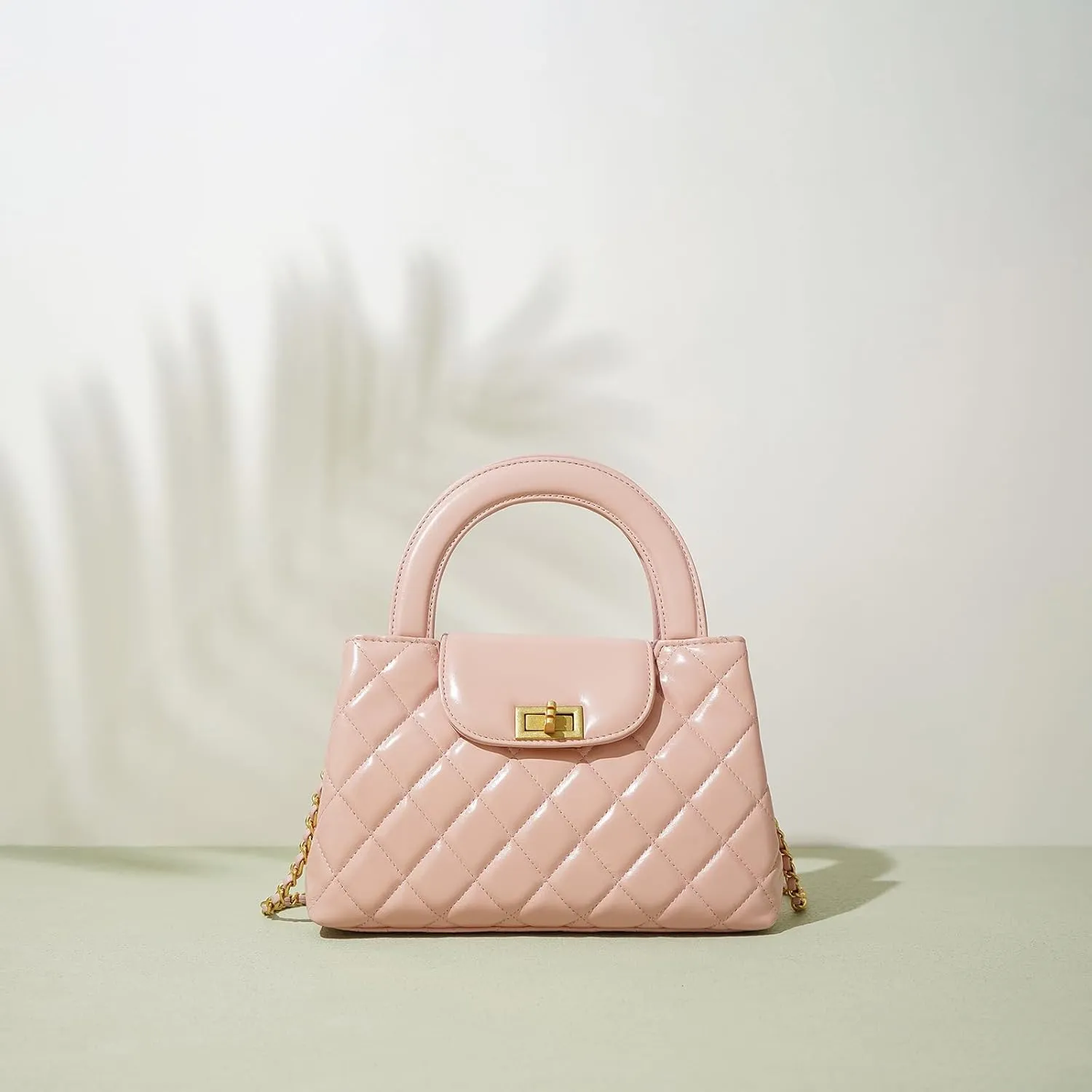Quilted Leather Crossbody Bags for Women with Chain Strap Trendy Small Flap Handbag,Pink