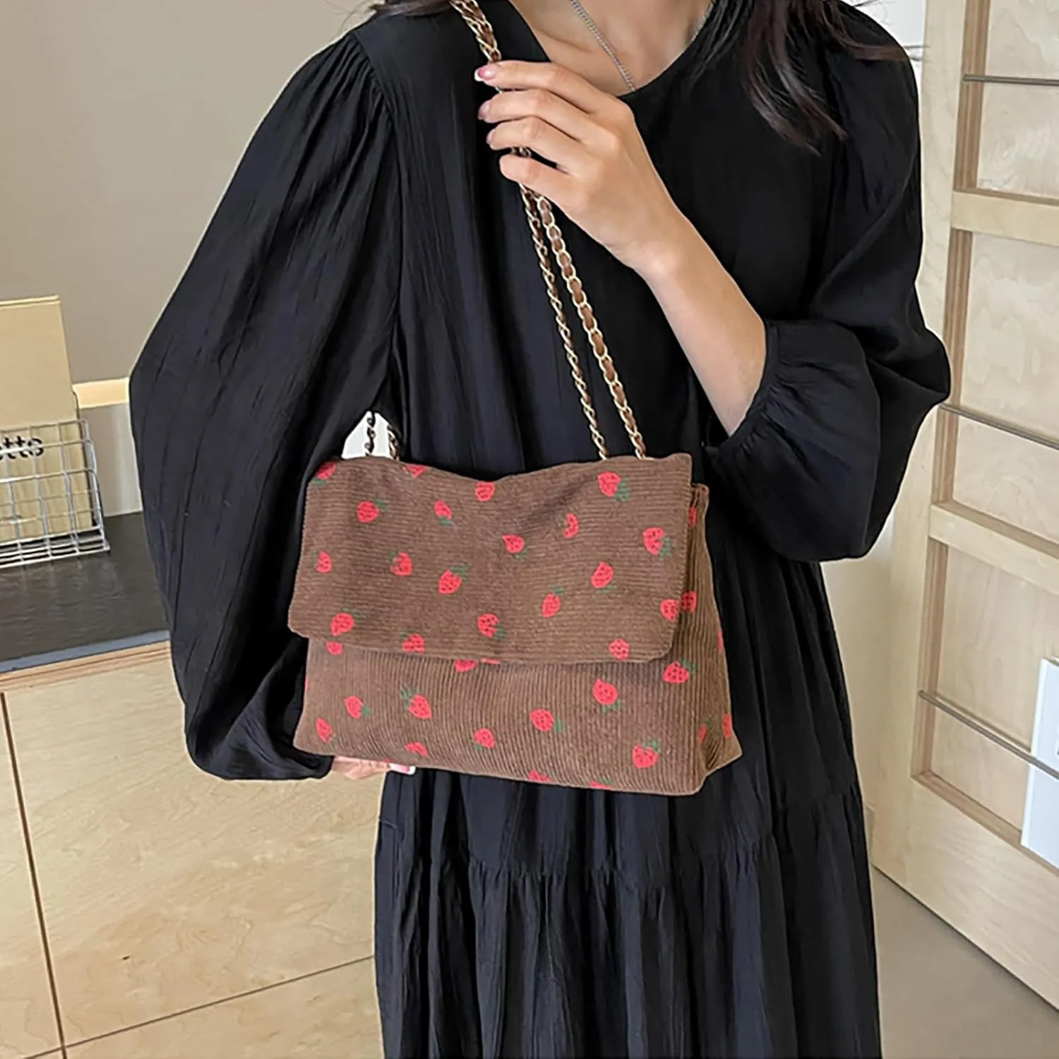 Strawberry Purse Corduroy Tote Bag for Women Cute Aesthetic Crossbody Bag Fashion Chain Shoulder Handbag Canvas Wallet