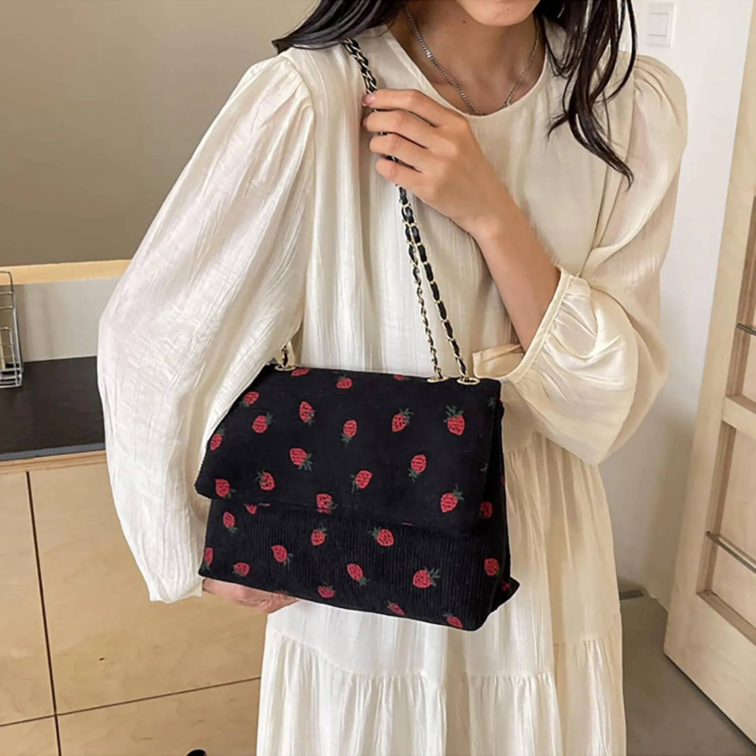 Strawberry Purse Corduroy Tote Bag for Women Cute Aesthetic Crossbody Bag Fashion Chain Shoulder Handbag Canvas Wallet
