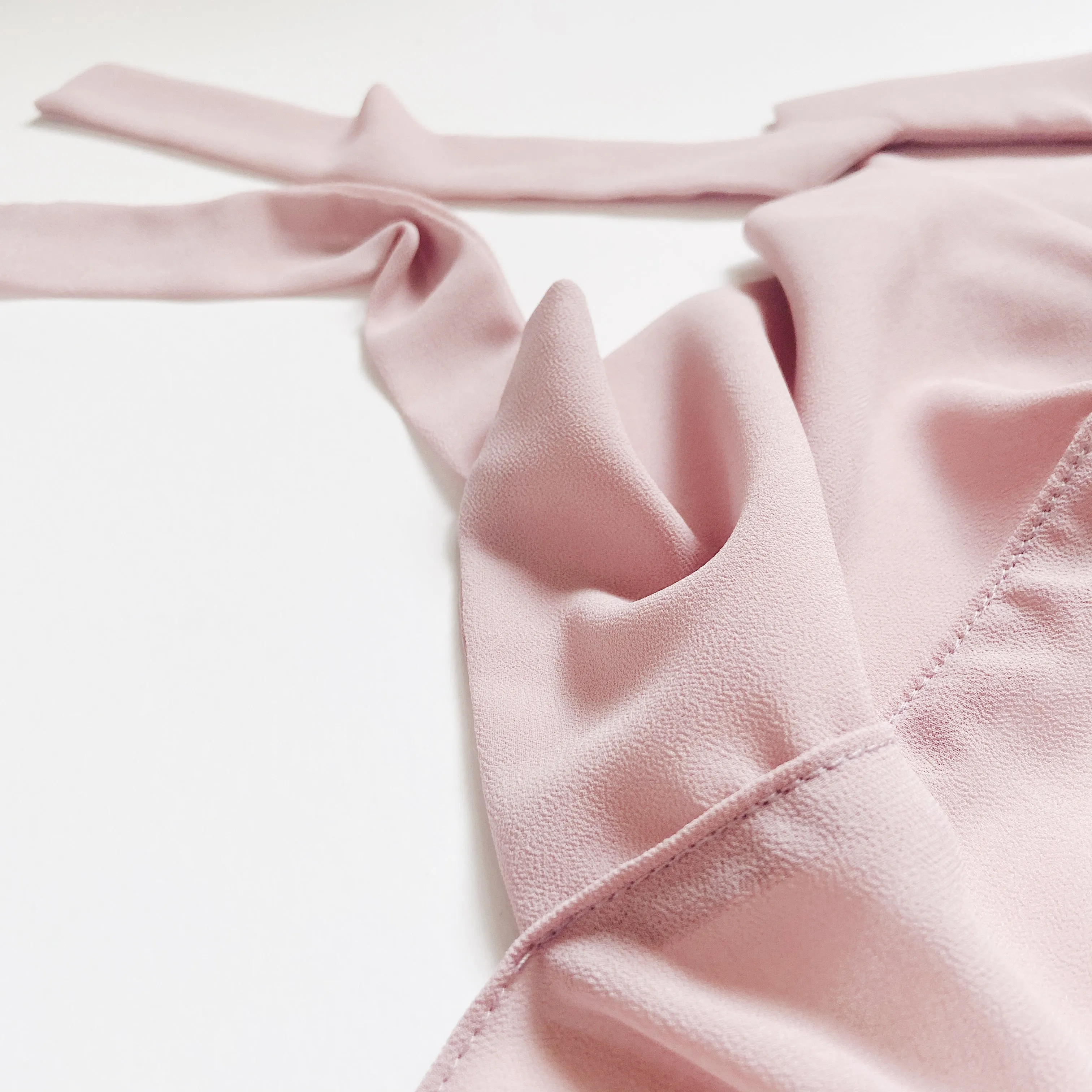 Tie-Back Shawl : Rose