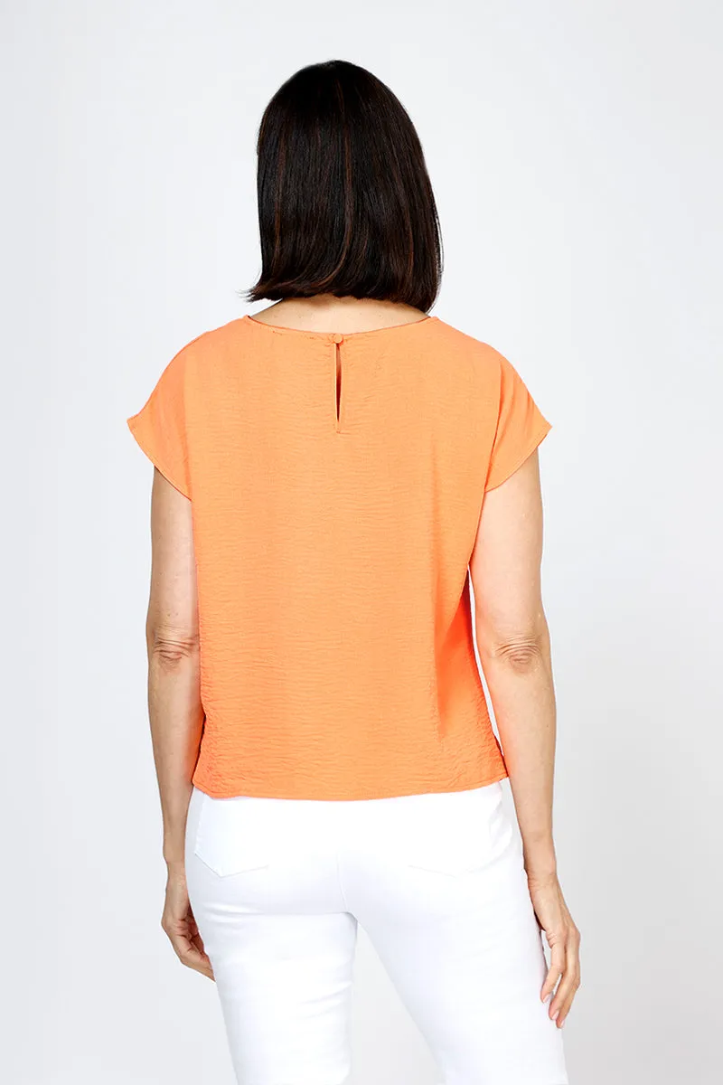 Top Ligne Airflow Twist Hem Top