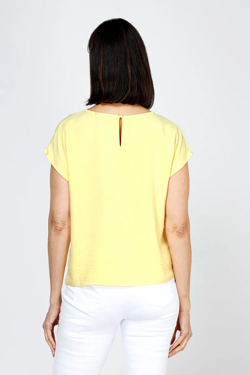 Top Ligne Airflow Twist Hem Top