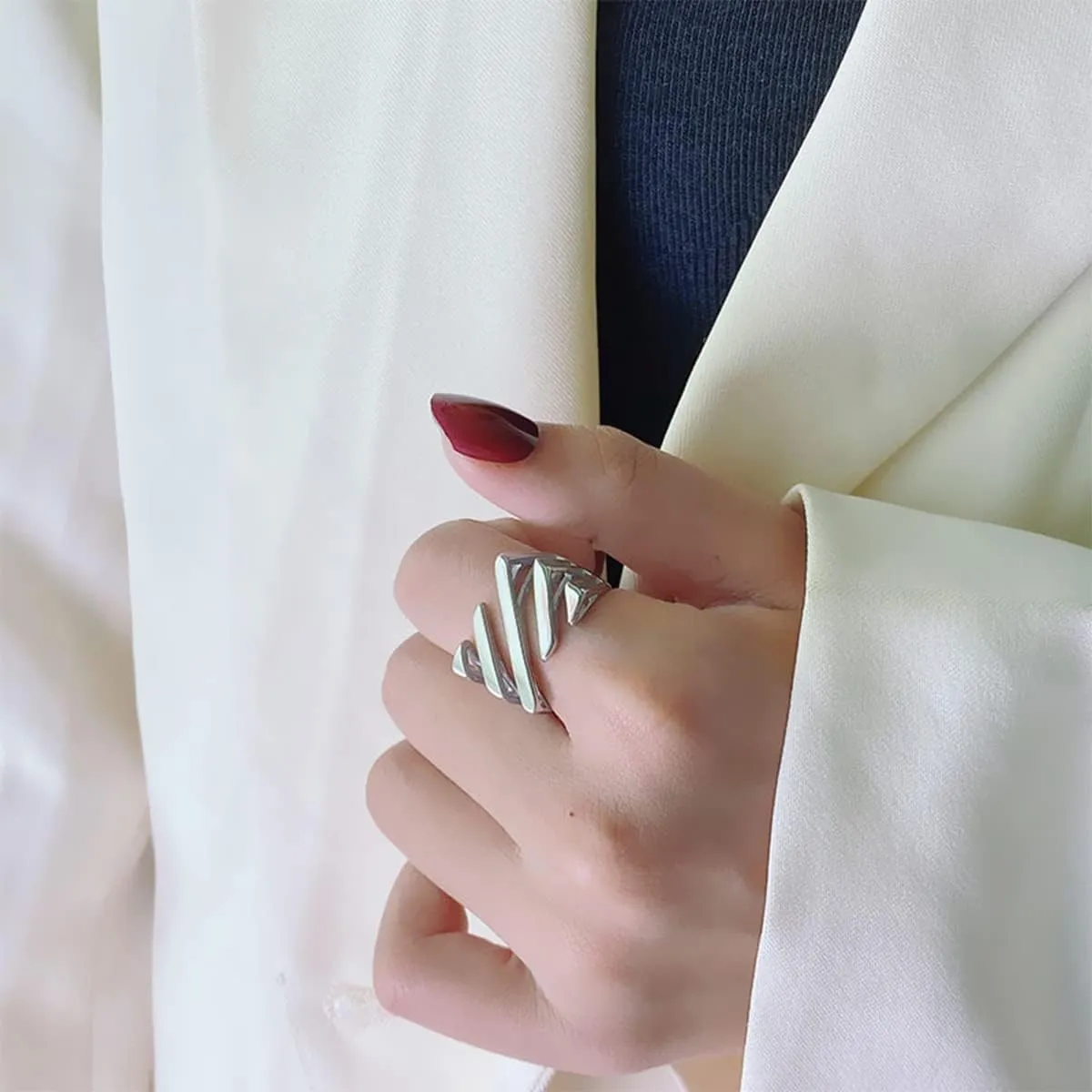 Twill Cutout RingLayered Women's Statement Rings,Asymmetrical Geometric Rectangular Minimal Ring for Women (2,7)