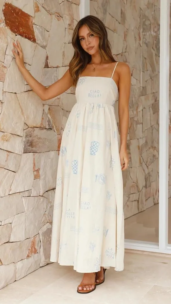 utcoco Women's 2024 Summer Spaghetti Strap Sundresses Back Smocked Cut Out Floral Printed Cute Flowy A Line Maxi Dress