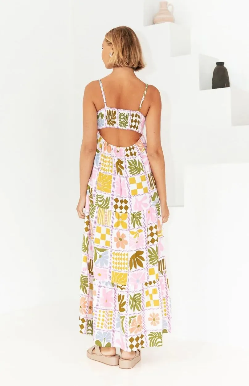 utcoco Women's 2024 Summer Spaghetti Strap Sundresses Back Smocked Cut Out Floral Printed Cute Flowy A Line Maxi Dress