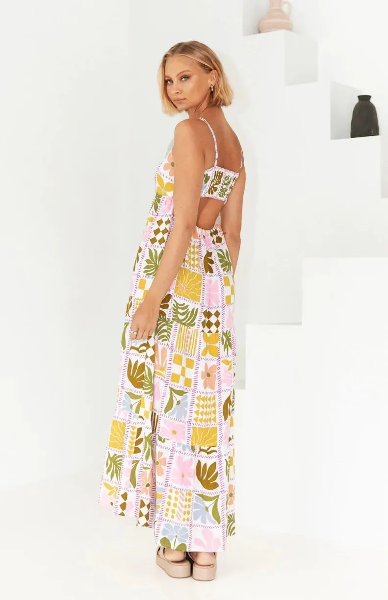utcoco Women's 2024 Summer Spaghetti Strap Sundresses Back Smocked Cut Out Floral Printed Cute Flowy A Line Maxi Dress