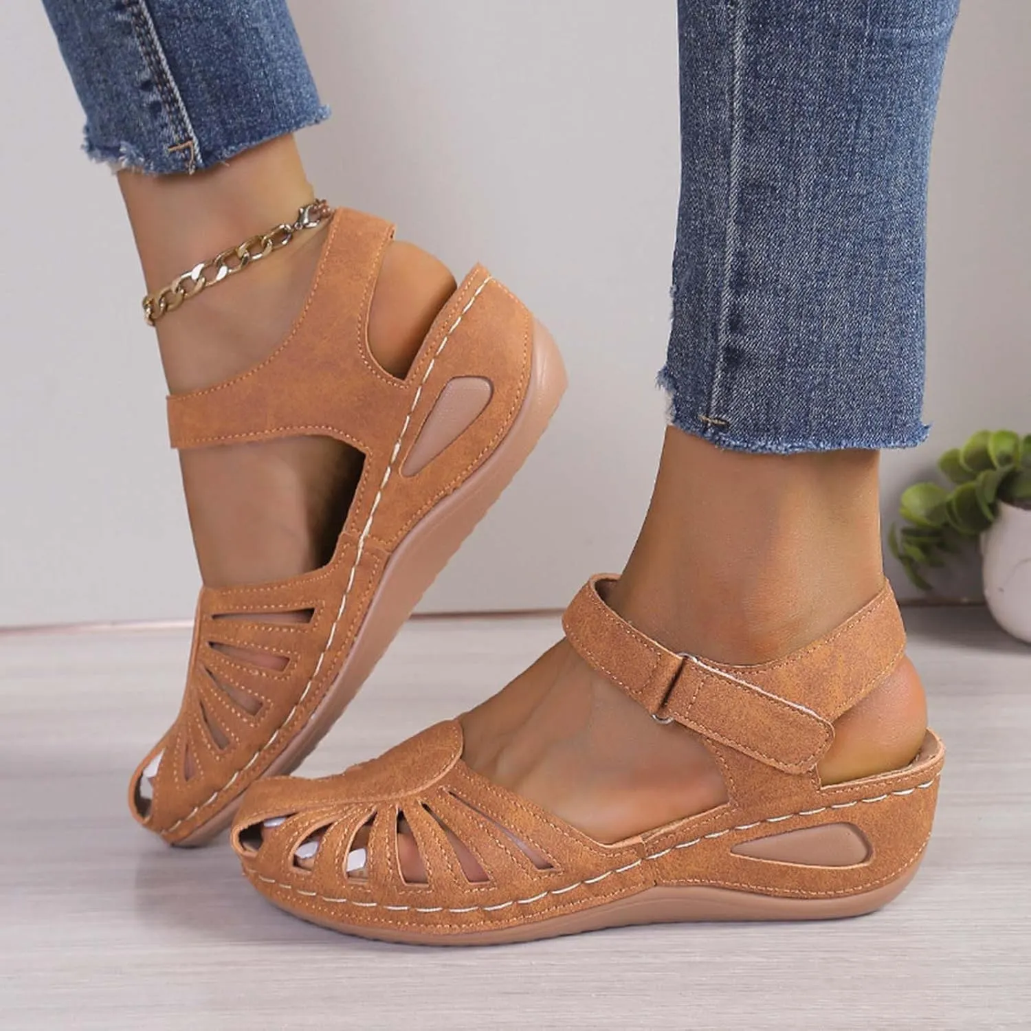 Women's Arch-Support Orthopedic Sandals Closed Toe Hollow Out Strap Ankle Trending Comfort Sandal Shoes for Vacation