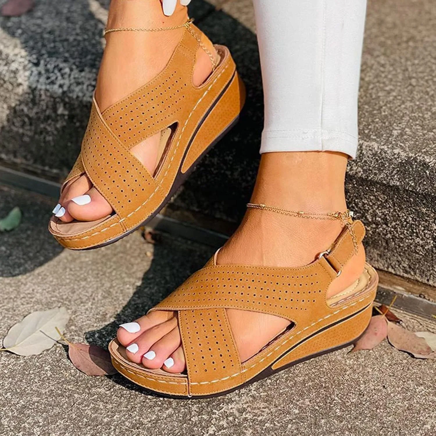 Women's Platform Wedge Sandal Open Toe Crisscross Summer Walking Shoes Flat Feet Open Toe Buckle Strap Beach Ladies Shoes
